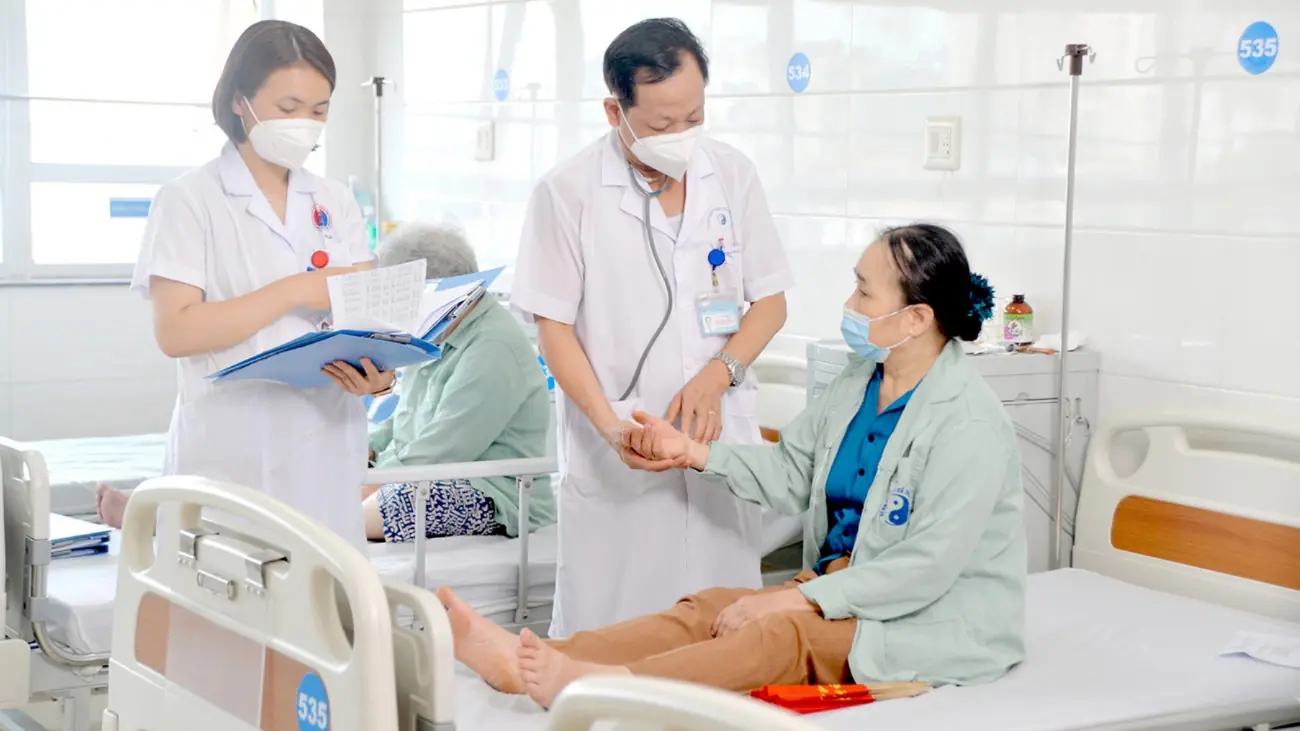 Đổi mới chất lượng bệnh viện phù hợp tình hình mới